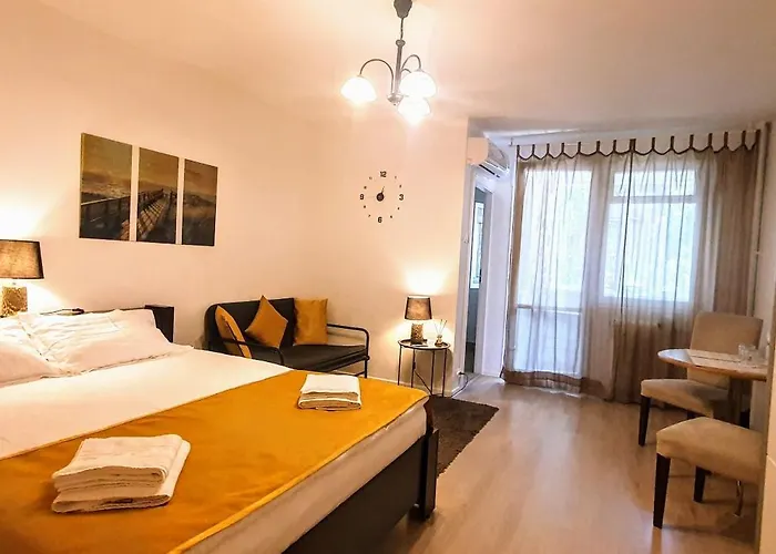 City Break Park Studio Bucharest