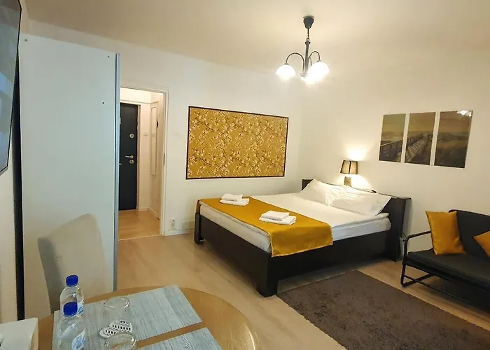 City Break Park Studio Bucharest